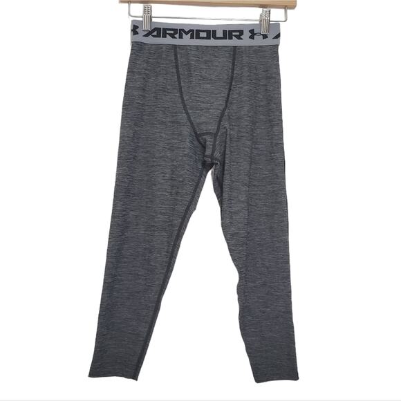 Under Armour | Heat Gear Compression 3/4 Length Legging - Picture 1 of 10